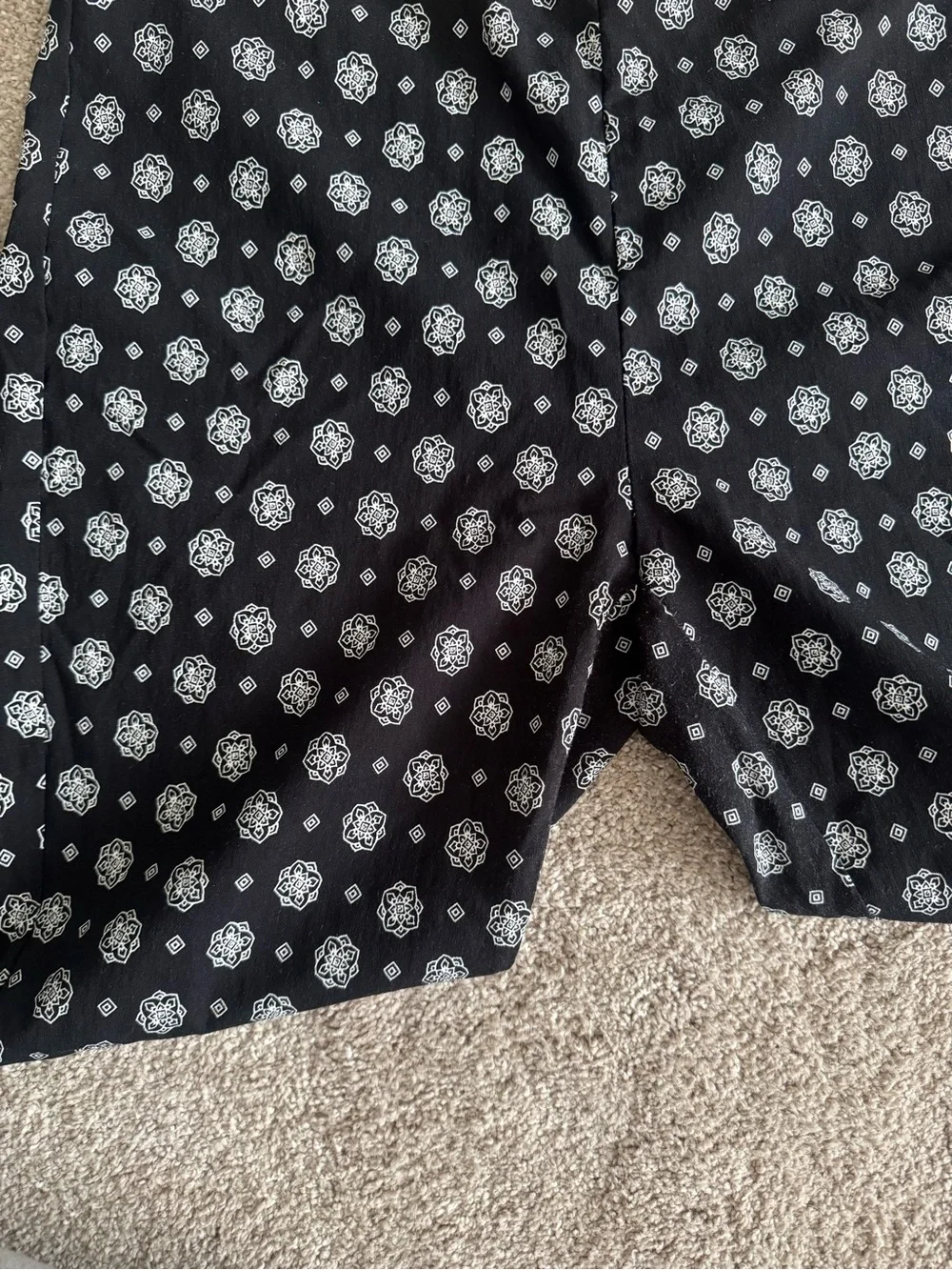 Michael Kors Black Leggings with White Dot Floral Print XL